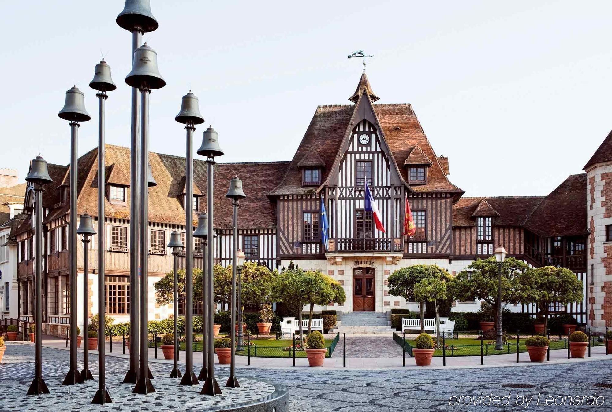 Mercure Deauville Centre Eksteriør bilde